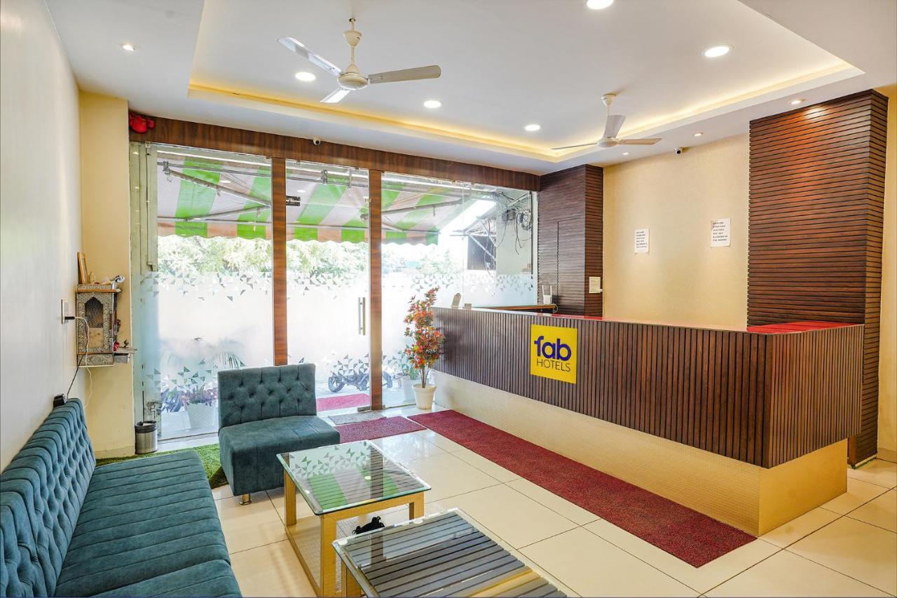 Fabhotel Sukh Vilas Indore Exterior foto